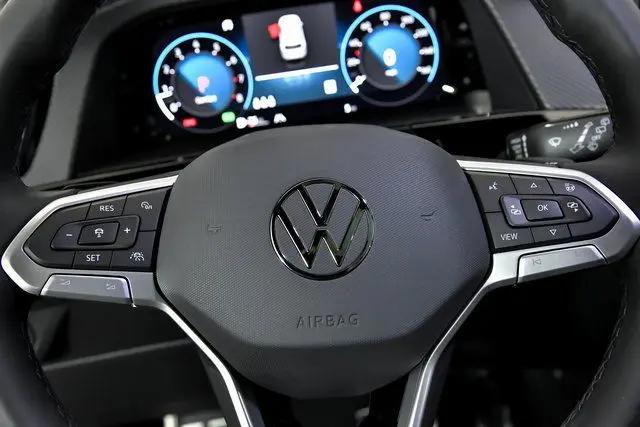 2026 Volkswagen Atlas Cross Sport SEL Premium R-Line