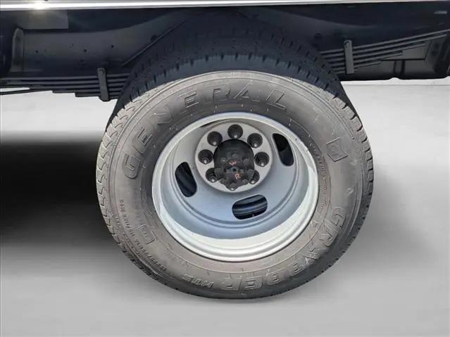 2025 Chevrolet Express Cutaway Work Van