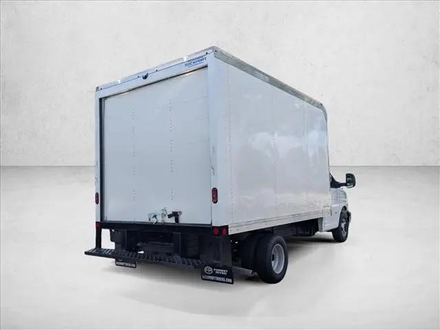 2025 Chevrolet Express Cutaway Work Van