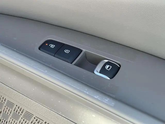 2026 Kia Carnival MPV LXS