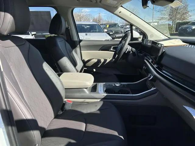 2026 Kia Carnival MPV LXS