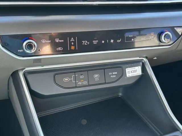 2026 Kia Carnival MPV LXS