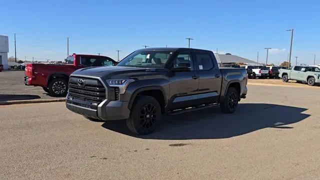 2026 Toyota Tundra Limited CrewMax 6.4' Bed
