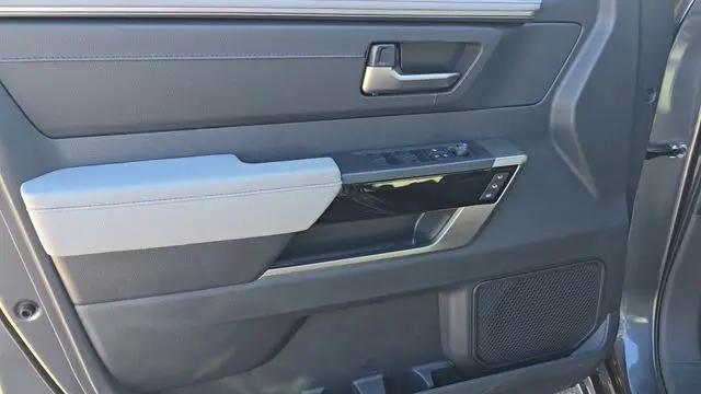 2026 Toyota Tundra Limited CrewMax 6.4' Bed