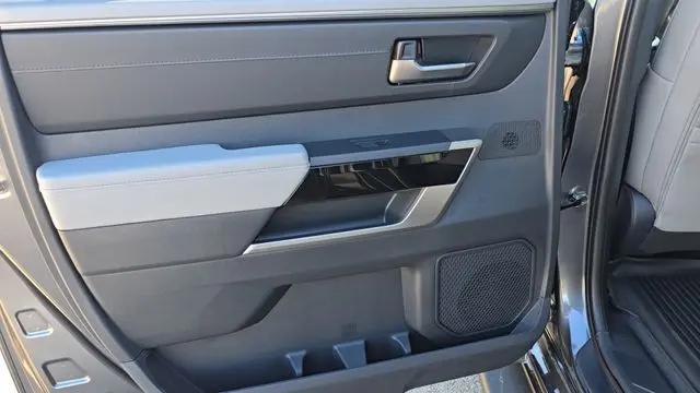 2026 Toyota Tundra Limited CrewMax 6.4' Bed