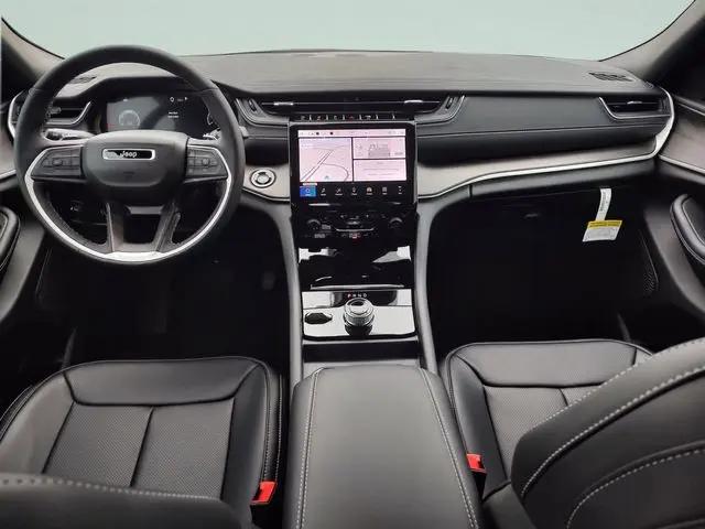 2025 Jeep Grand Cherokee L Limited 4x4