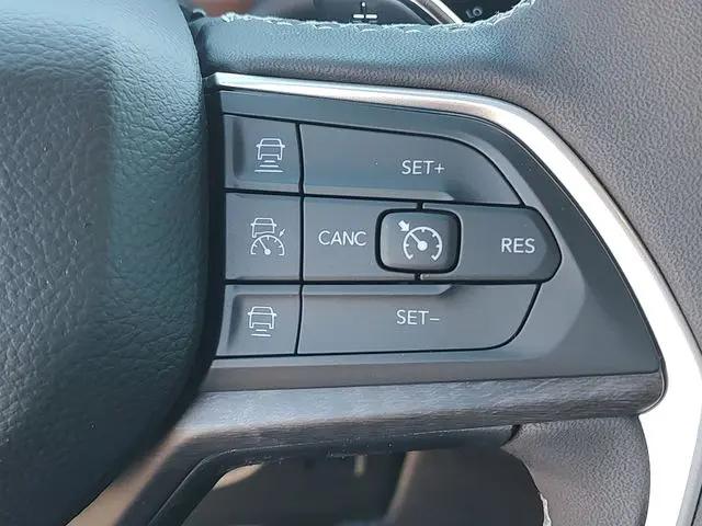 2025 Jeep Grand Cherokee L Limited 4x4