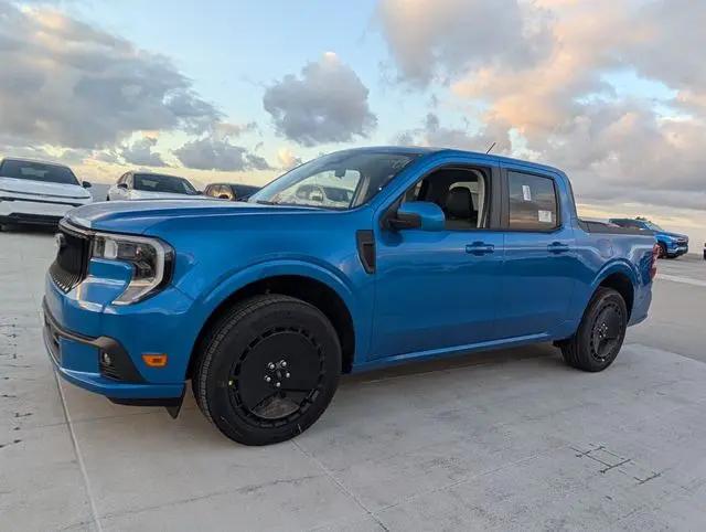 2026 Ford Maverick Lobo Standard