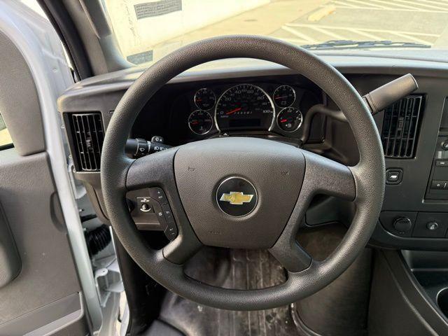 2025 Chevrolet Express Cutaway Work Van