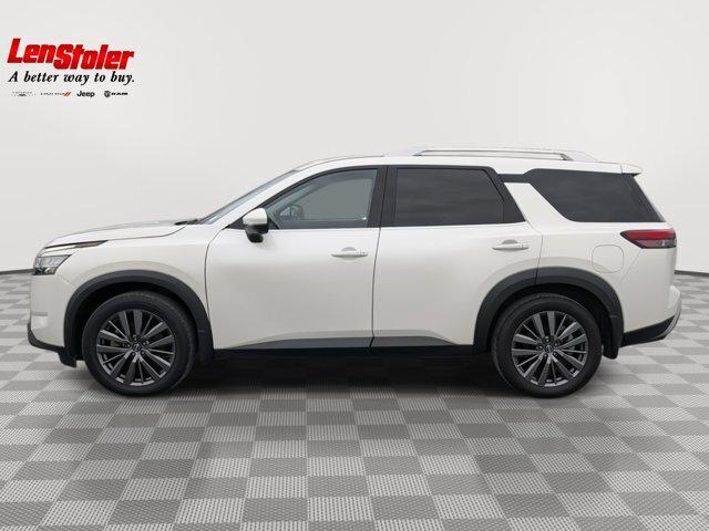 2022 Nissan Pathfinder SL 4WD