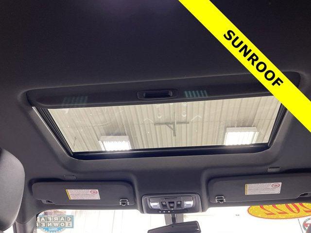 2022 GMC Sierra 2500HD 4WD Crew Cab Standard Bed AT4