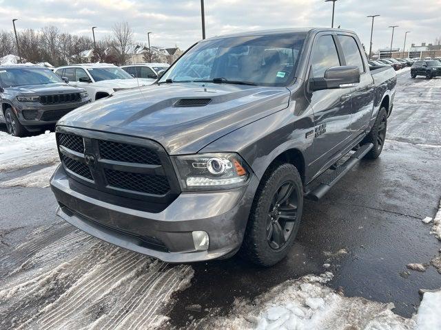 2017 RAM 1500 Night Crew Cab 4x4 57 Box