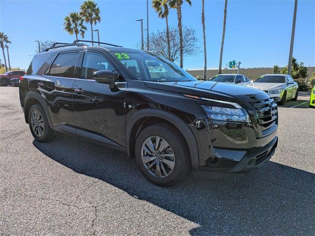 2023 Nissan Pathfinder SV 4WD