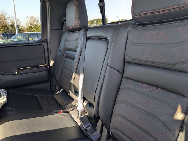 2026 Nissan Frontier Crew Cab PRO-4X 4x4