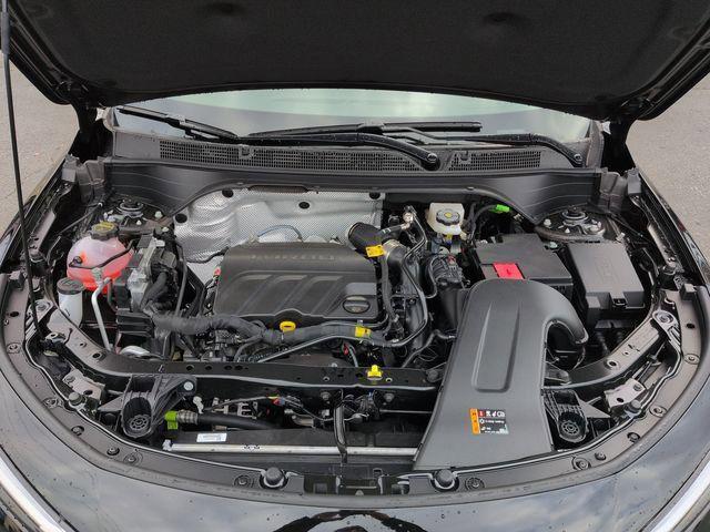 2026 Buick NV Preferred FWD