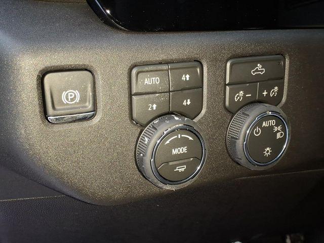 2026 Chevrolet Silverado 1500 4WD Crew Cab Standard Bed LT