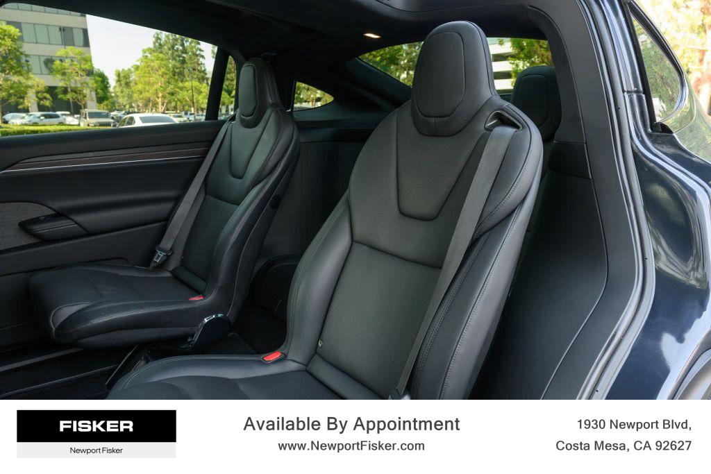 2024 Tesla Model X Long Range - Photo 16
