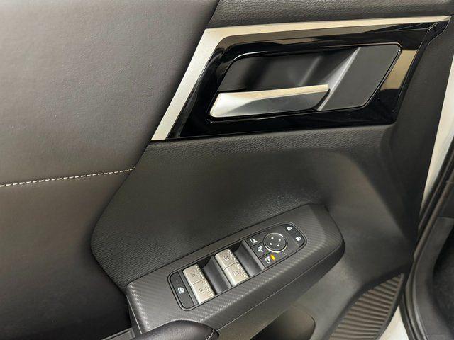 2024 Mitsubishi Outlander PHEV SE Ralliart