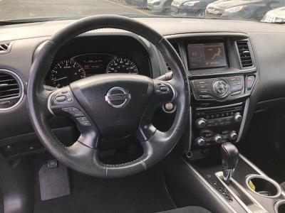 2015 Nissan Pathfinder SV