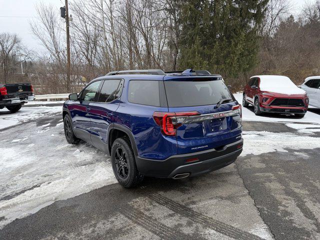 2023 GMC Acadia AWD AT4