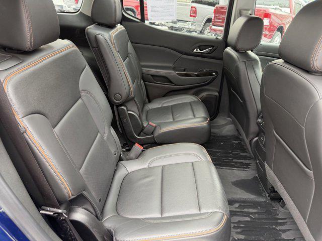 2023 GMC Acadia AWD AT4