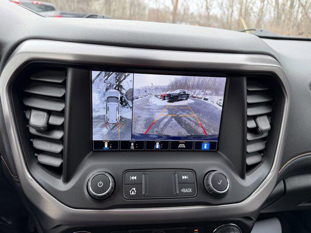 2023 GMC Acadia AWD AT4