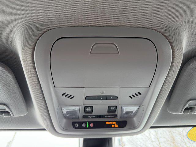 2023 GMC Acadia AWD AT4