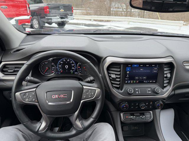2023 GMC Acadia AWD AT4