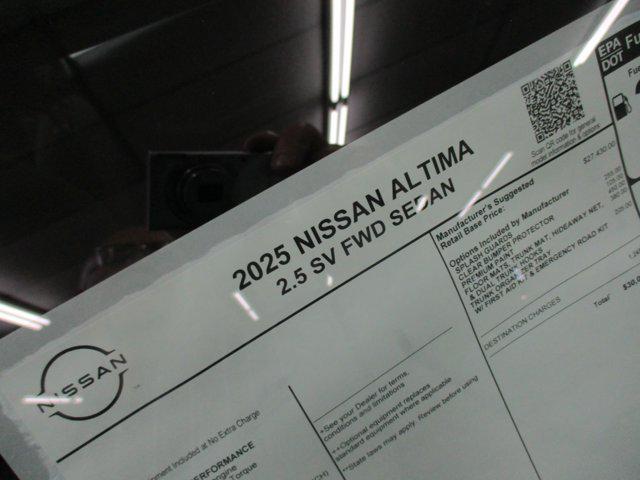 2025 Nissan Altima SV FWD