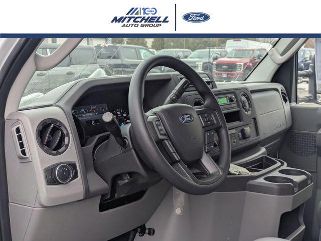 2026 Ford E-450 Cutaway Base