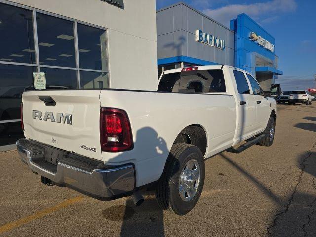 2026 RAM Ram 3500 RAM 3500 TRADESMAN CREW CAB 4X4 8 BOX