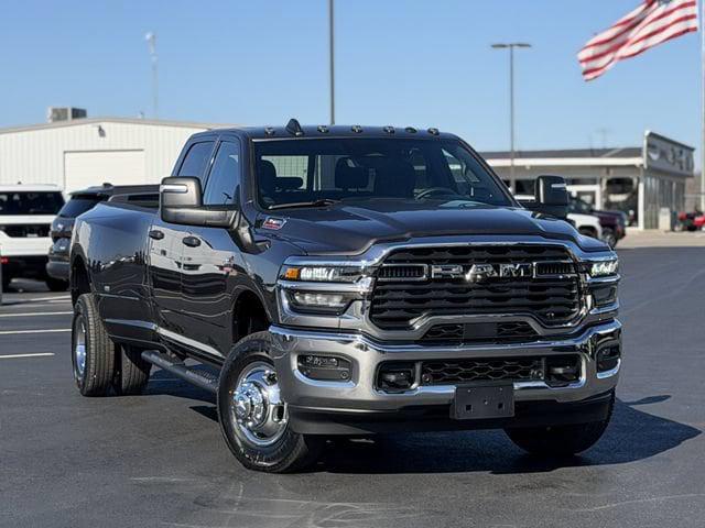 2026 RAM Ram 3500 RAM 3500 TRADESMAN CREW CAB 4X4 8 BOX 2026 RAM Ram 3500 RAM 3500 TRADESMAN CREW CAB 4X4 8 BOX