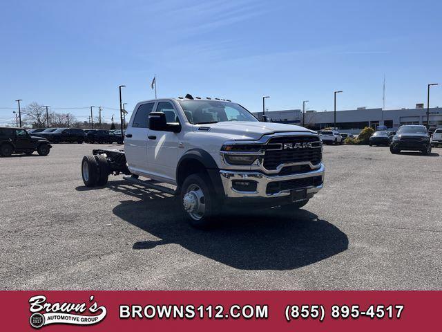 2026 RAM Ram 5500 Chassis Cab RAM 5500 TRADESMAN CHASSIS CREW CAB 4X4 84 CA
