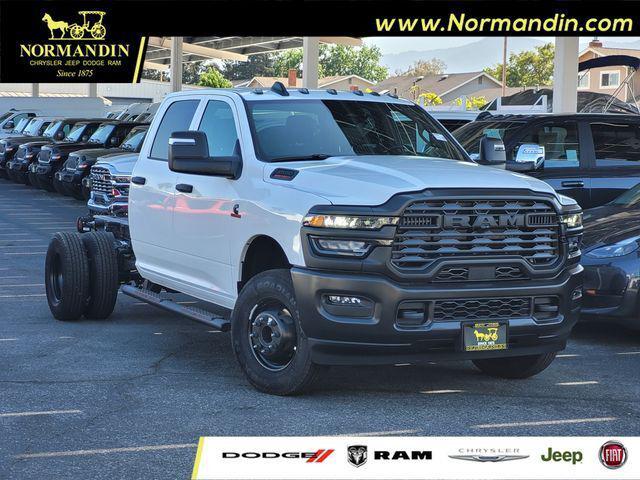 2026 RAM Ram 3500 Chassis Cab RAM 3500 TRADESMAN CREW CAB CHASSIS 4X4 60 CA 2026 RAM Ram 3500 Chassis Cab RAM 3500 TRADESMAN CREW CAB CHASSIS 4X4 60 CA