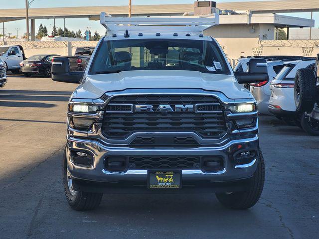 2026 RAM Ram 3500 Chassis Cab RAM 3500 TRADESMAN CREW CAB CHASSIS 4X2 60 CA