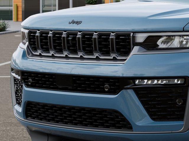2026 Jeep Grand Cherokee Summit 4x4