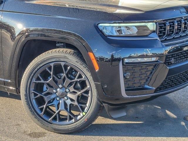 2026 Jeep Grand Cherokee GRAND CHEROKEE SUMMIT 4X4