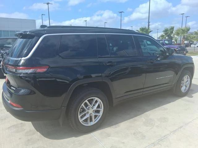 2026 Jeep Grand Cherokee Altitude 4x2