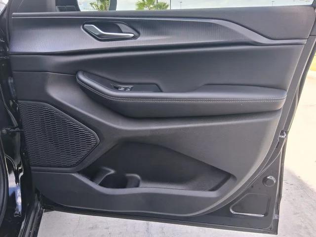 2026 Jeep Grand Cherokee Altitude 4x2