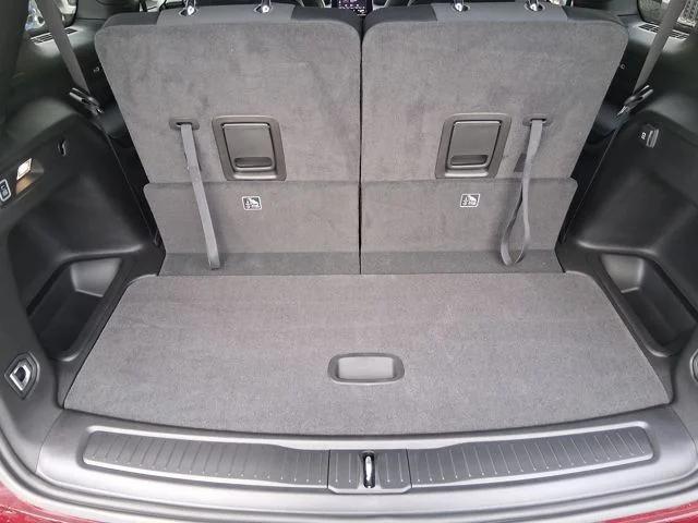 2026 Jeep Grand Cherokee Altitude 4x2
