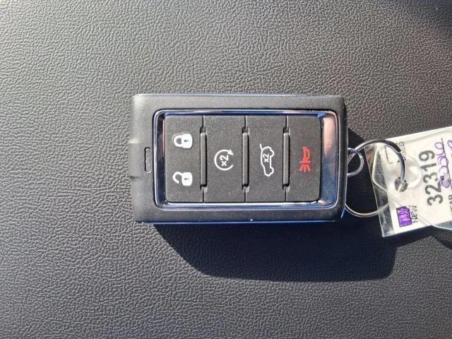 2026 Jeep Grand Cherokee Altitude 4x2