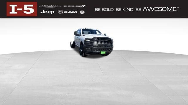 2026 RAM Ram 3500 Chassis Cab RAM 3500 TRADESMAN CREW CAB CHASSIS 4X4 60 CA