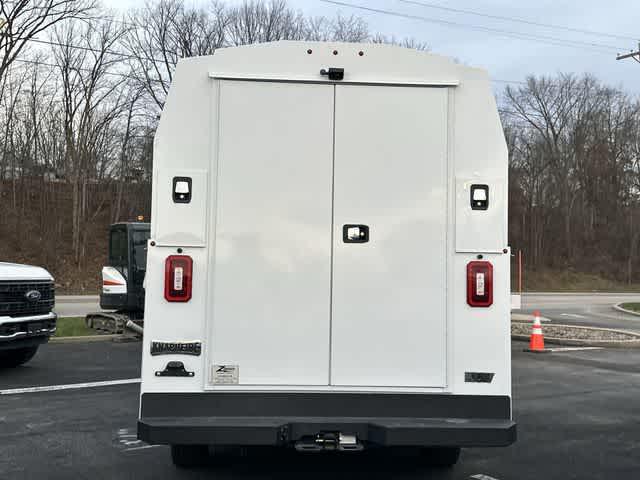 2025 Ford Transit Cutaway Unknown