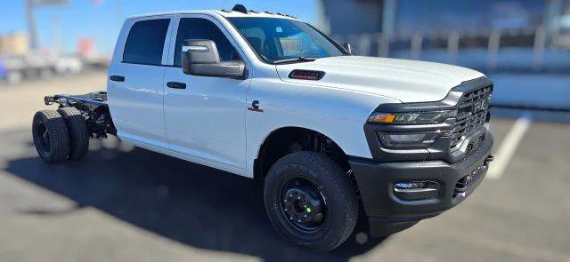 2026 RAM Ram 3500 Chassis Cab RAM 3500 TRADESMAN CREW CAB CHASSIS 4X4 60 CA 2026 RAM Ram 3500 Chassis Cab RAM 3500 TRADESMAN CREW CAB CHASSIS 4X4 60 CA