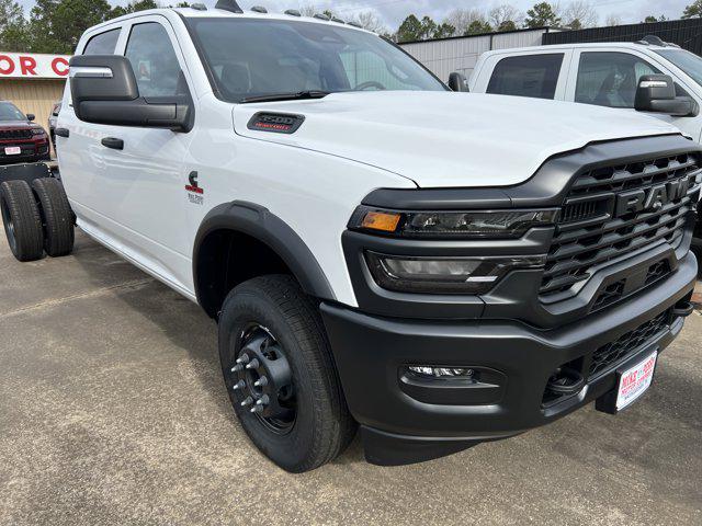 2026 RAM 3500 Chassis RAM 3500 TRADESMAN CREW CAB CHASSIS 4X4 60 CA