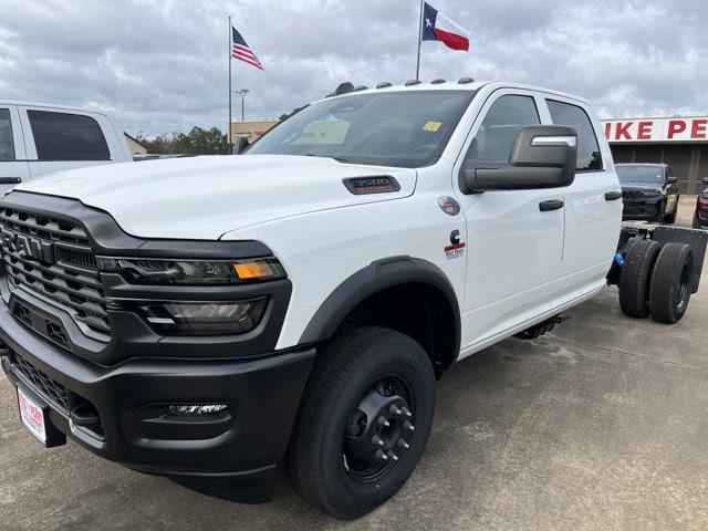 2026 RAM 3500 Chassis RAM 3500 TRADESMAN CREW CAB CHASSIS 4X4 60 CA