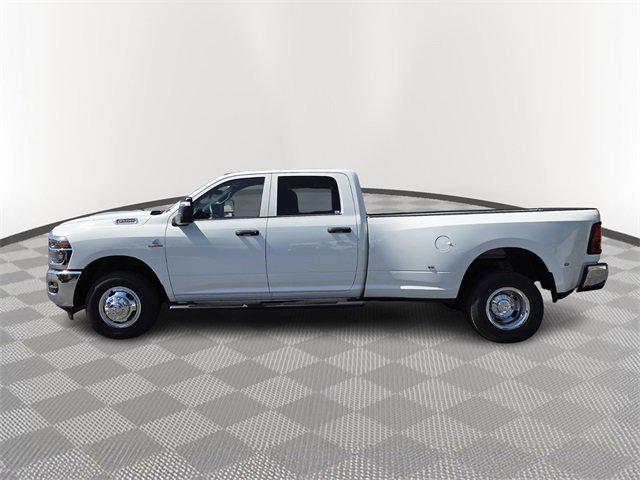 2026 RAM Ram 3500 RAM 3500 TRADESMAN CREW CAB 4X2 8 BOX