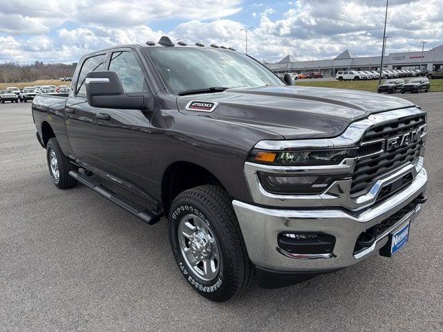 2026 RAM Ram 2500 RAM 2500 TRADESMAN CREW CAB 4X4 64 BOX