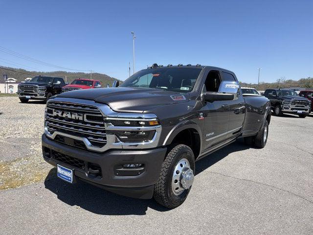 2026 RAM 3500 RAM 3500 LIMITED CREW CAB 4X4 8 BOX 2026 RAM 3500 RAM 3500 LIMITED CREW CAB 4X4 8 BOX