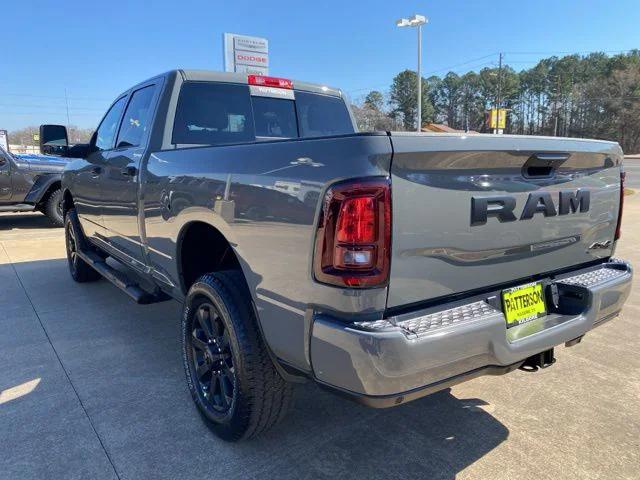 2026 RAM Ram 2500 RAM 2500 BLACK EXPRESS CREW CAB 4X4 64 BOX